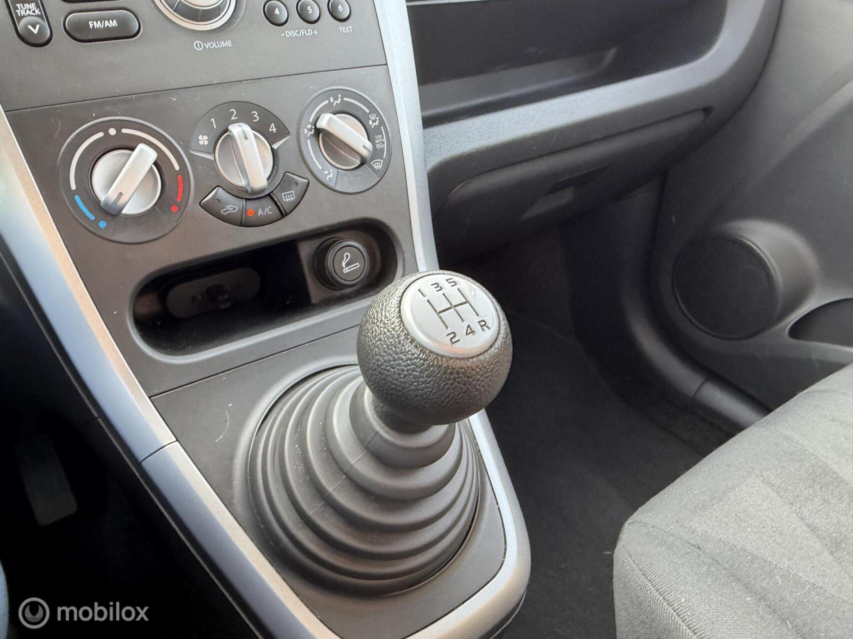 Foto van Opel Agila
