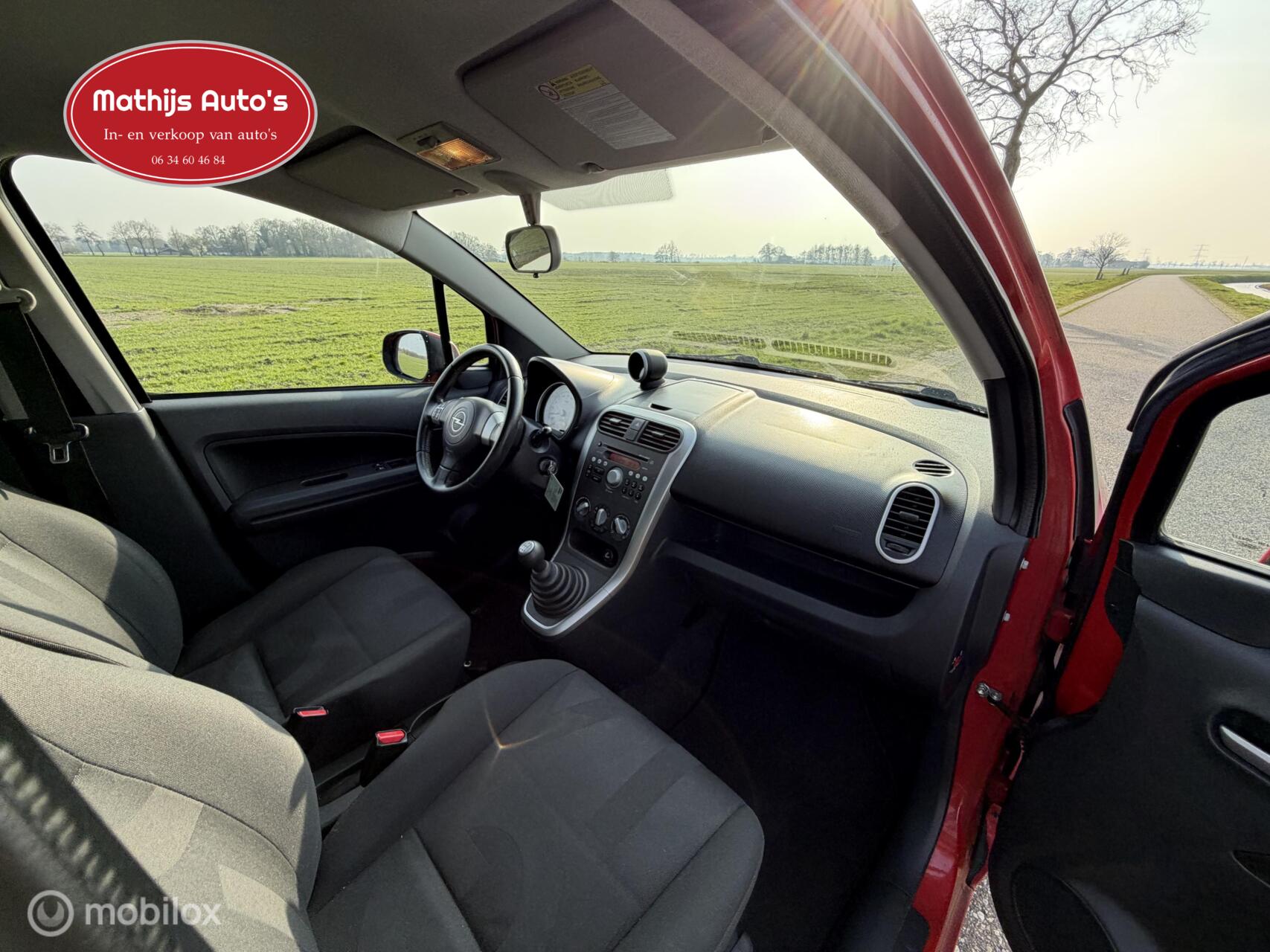 Foto van Opel Agila