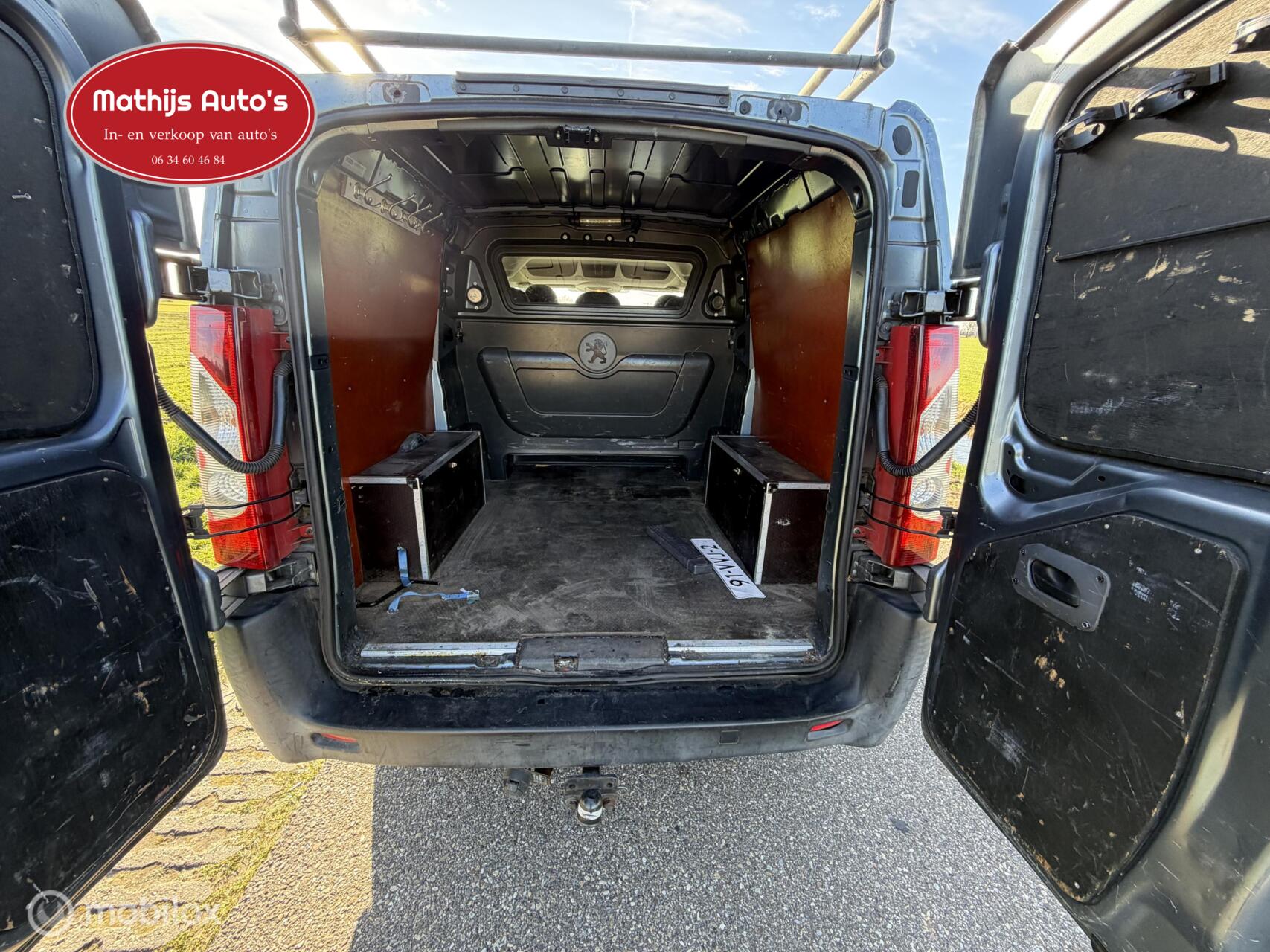 Foto van Peugeot Expert 229 L2h1 2.0hdif 16v-136 DC