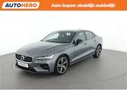 Volvo S60 2.0 T5 Intro Edition 2019 - voorkant