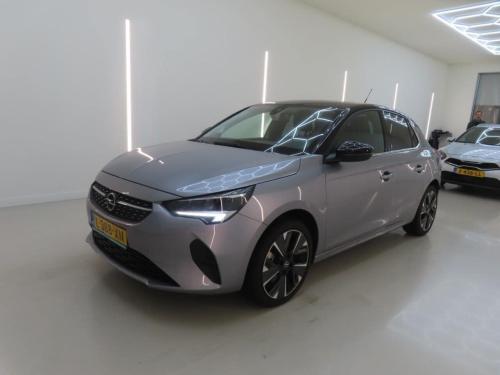 Opel Corsa Elegance 2021 - voorkant