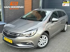 Opel Astra 1.4 Innovation 2017 - voorkant