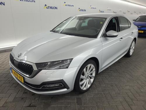 Skoda Octavia 1.5 TSI First Edition 2021 - voorkant