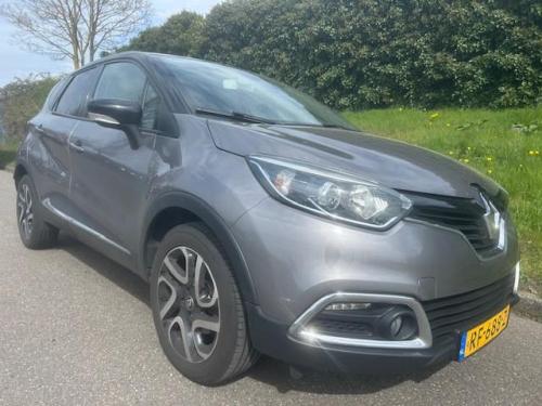 Renault Captur 1.5 dCi Authentique 2017 - voorkant