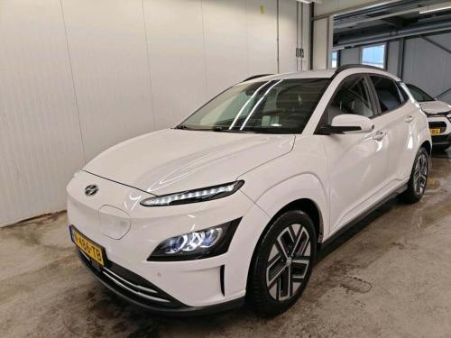 Hyundai Kona EV Premium 64 kWh 2021 - voorkant