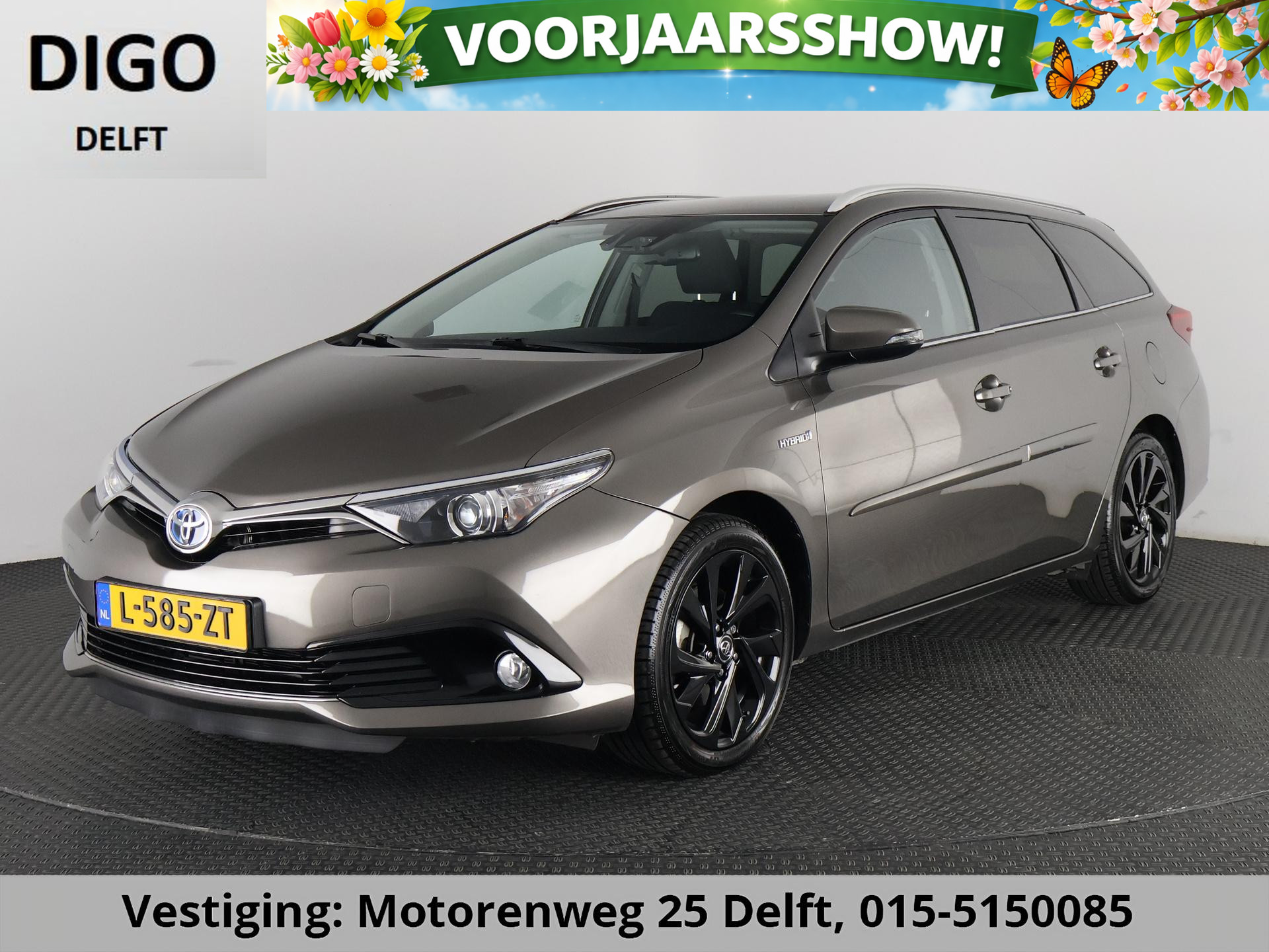 Toyota Toyota Auris 1.8 DYNAMIC NAVI DEALERAUTO GARANTIE 5-2028* 2018 - voorkant