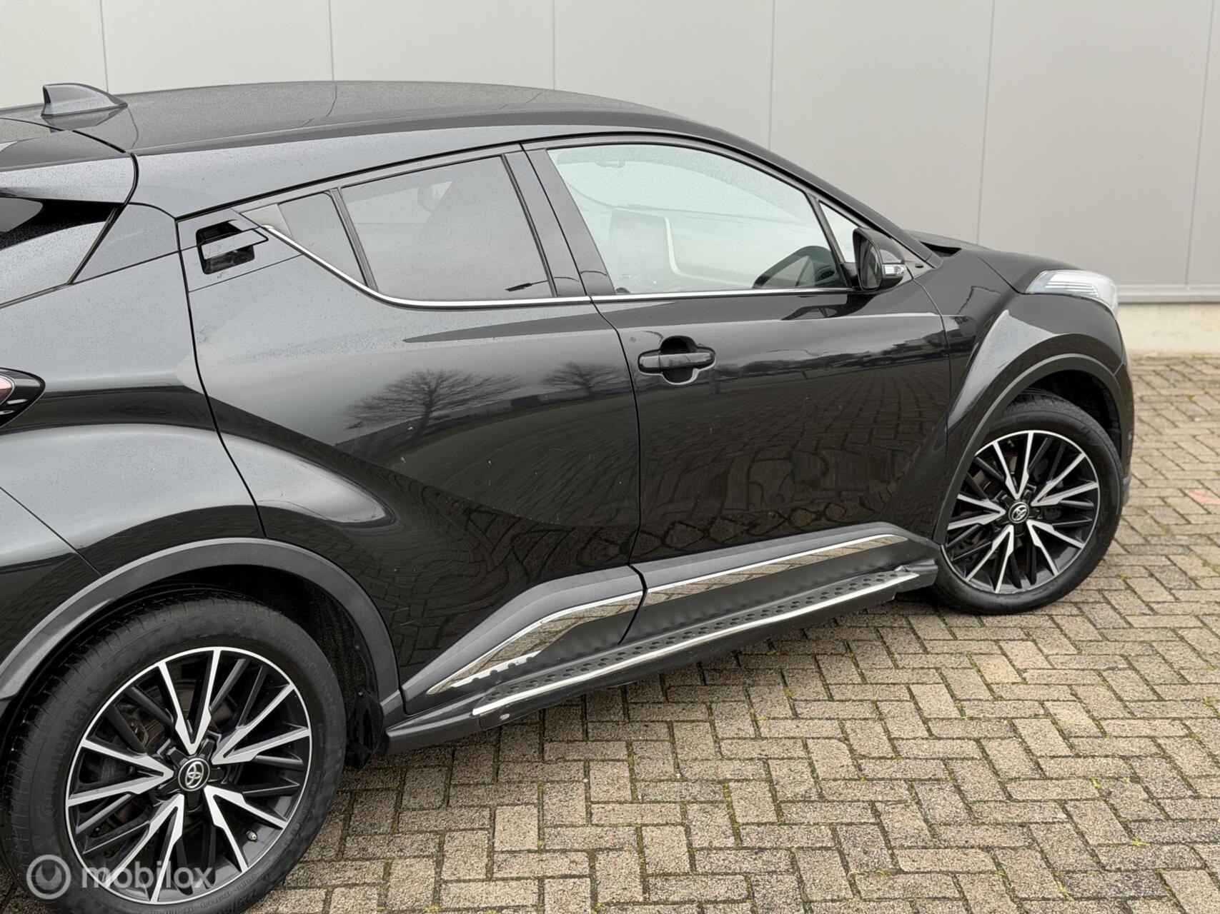 Foto van Toyota Toyota C-hr