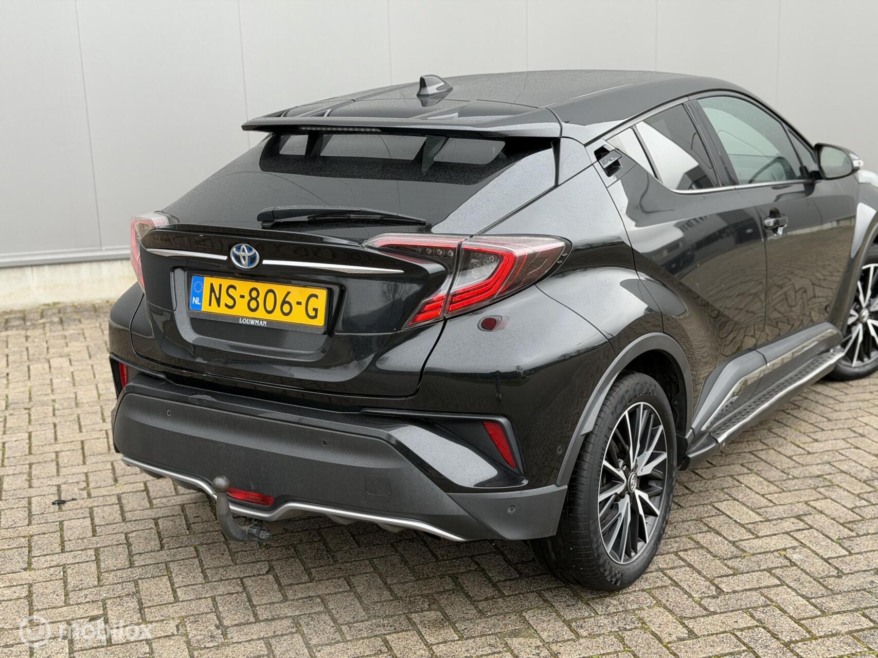 Foto van Toyota Toyota C-hr