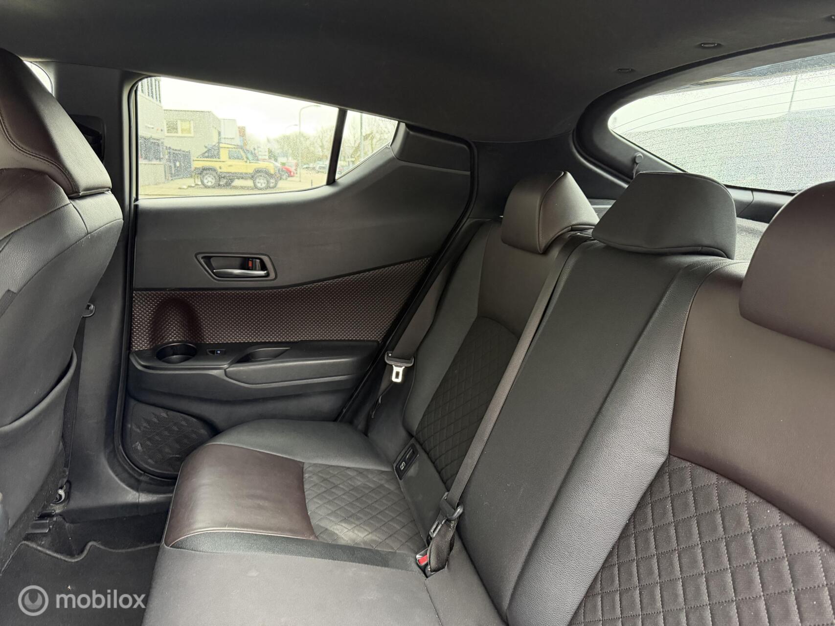 Foto van Toyota Toyota C-hr