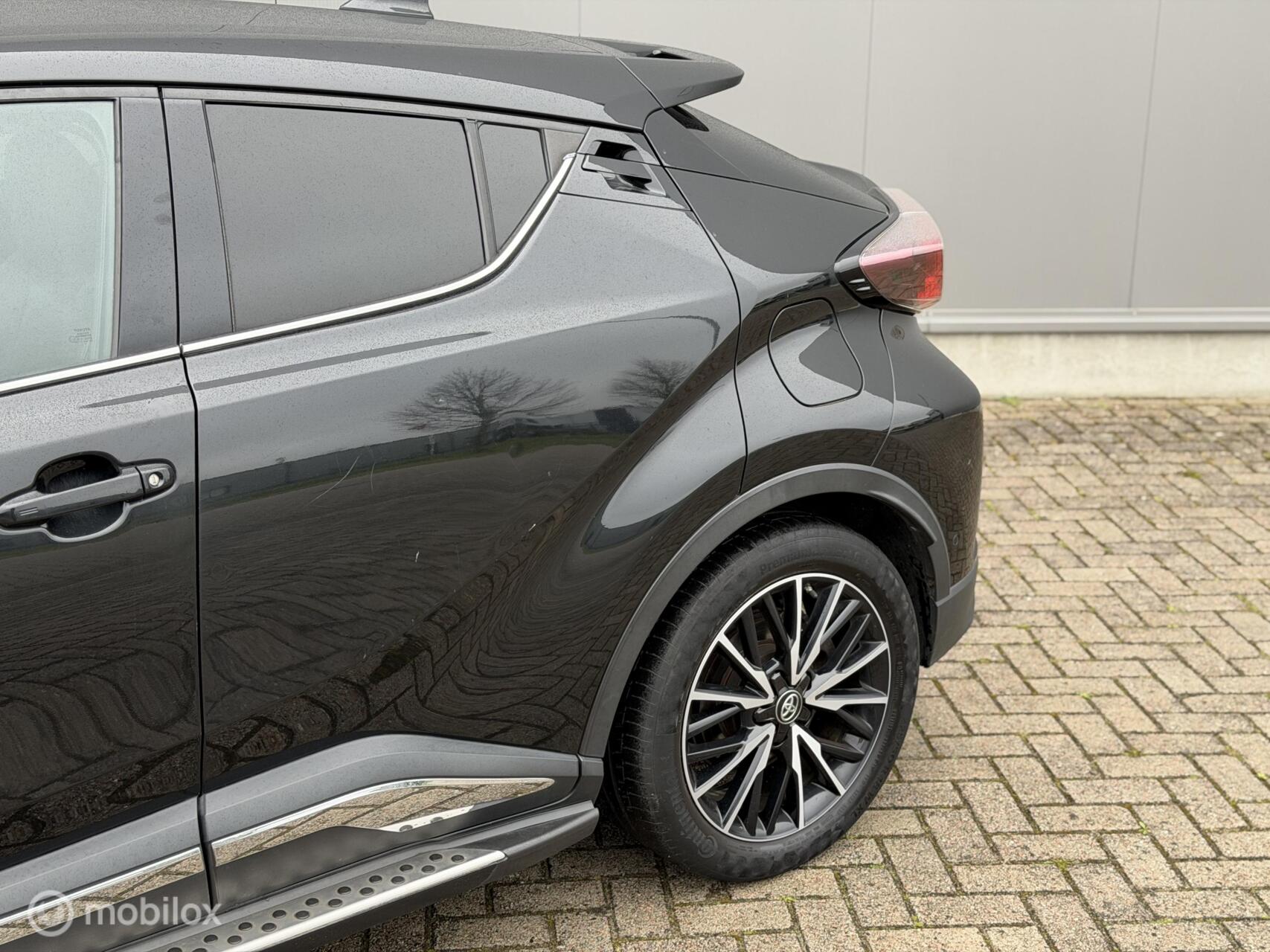 Foto van Toyota Toyota C-hr