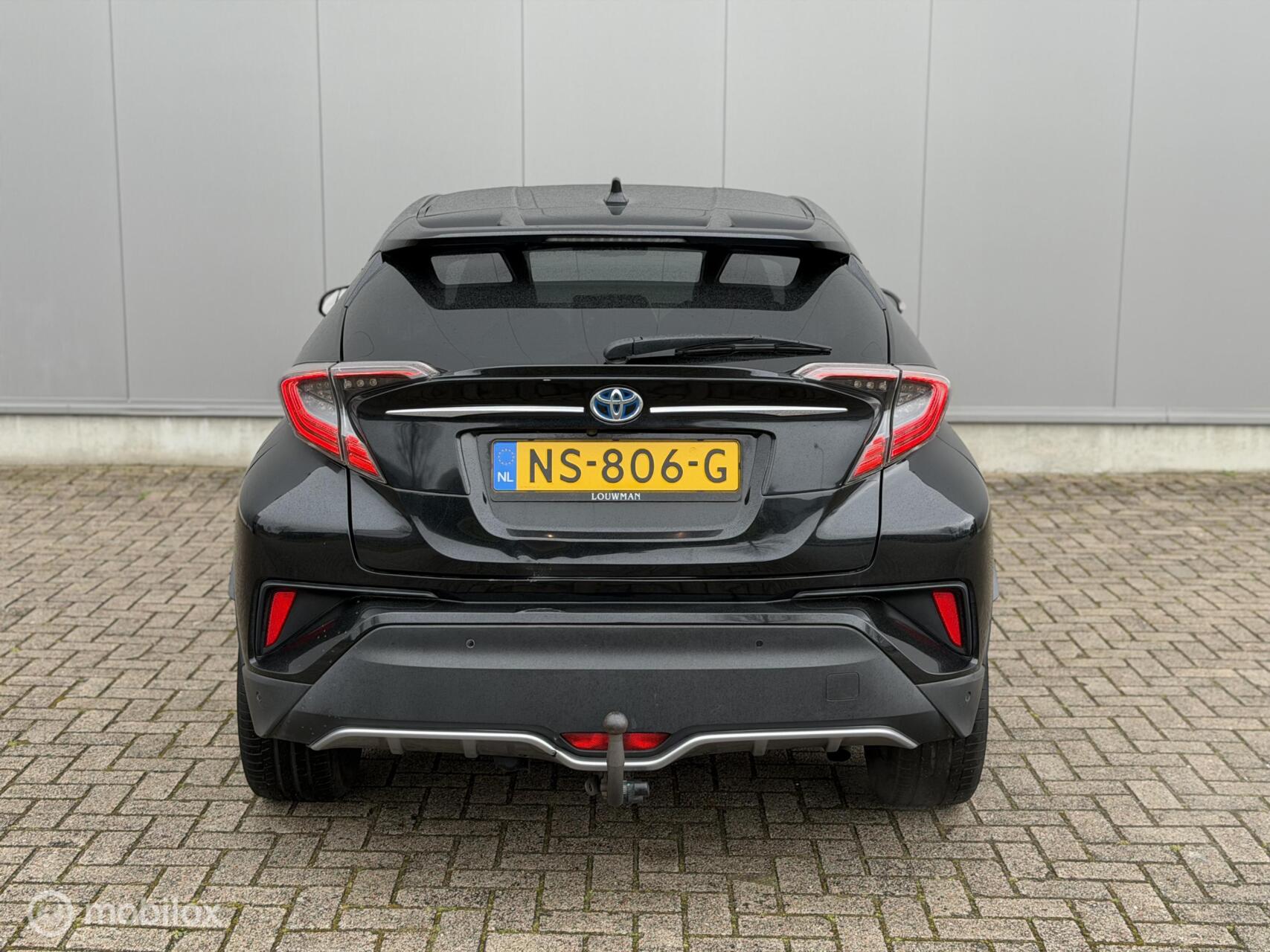 Foto van Toyota Toyota C-hr