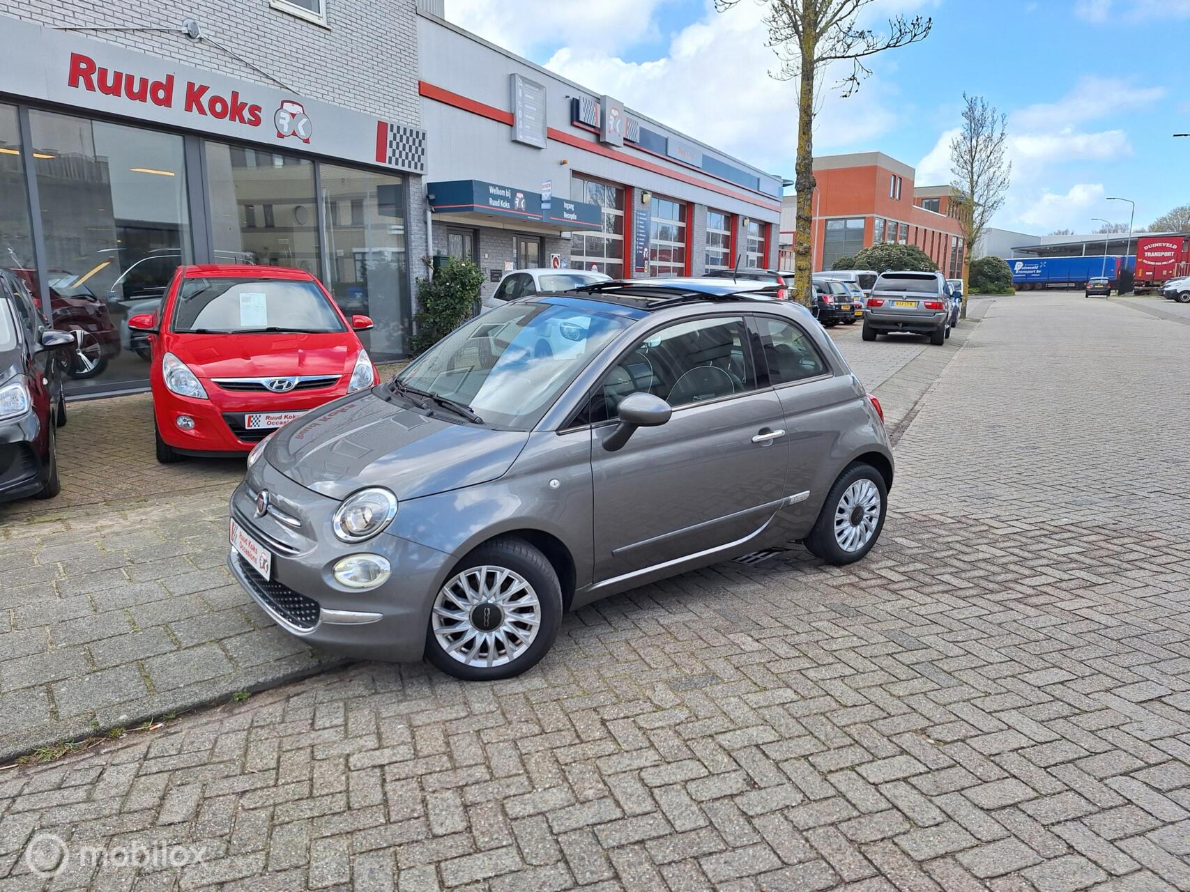 Fiat Fiat 500 0.9 TWINAIR TURBO LOUNGE / Schuif-open dak / navigatie 2017 - voorkant