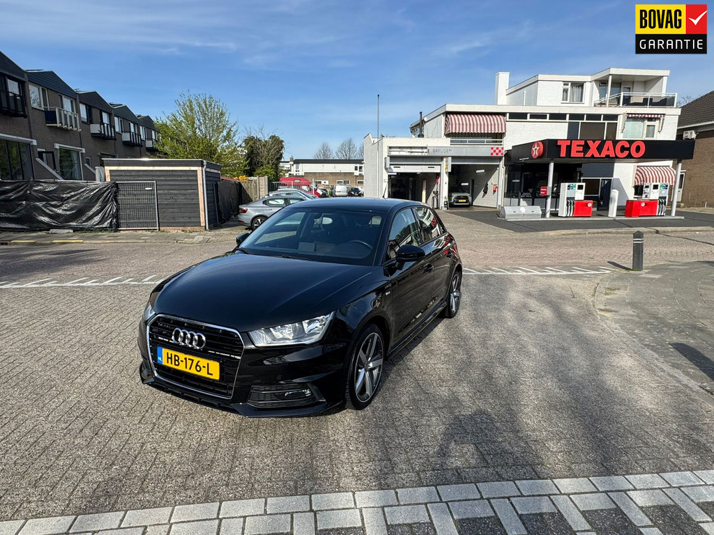 Audi A1 1.0 TFSI Adrenalin 2015 - voorkant