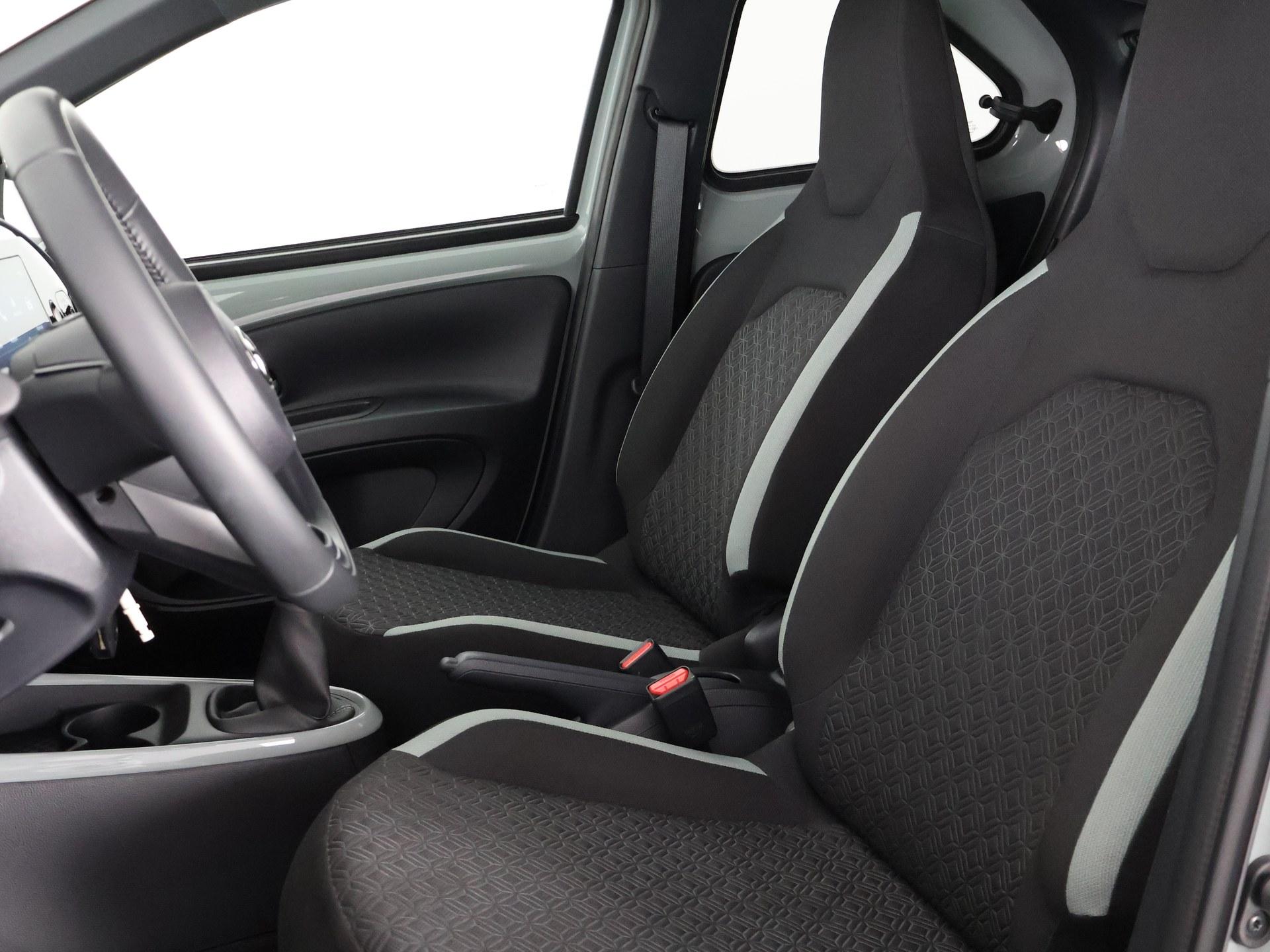 Foto van Toyota Toyota Aygo X