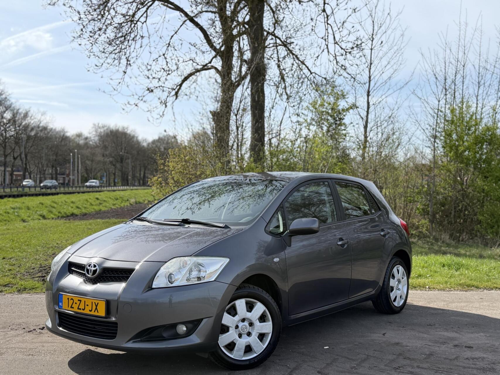 Foto van TOYOTA TOYOTA AURIS