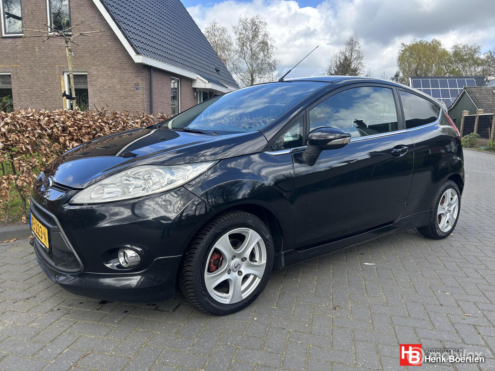 Ford Fiesta 1.4 Ghia 2009 - voorkant