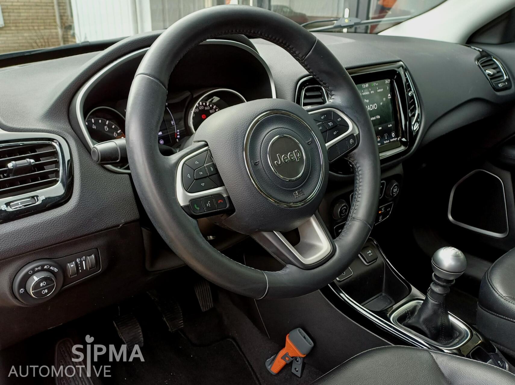 Foto van Jeep Compass