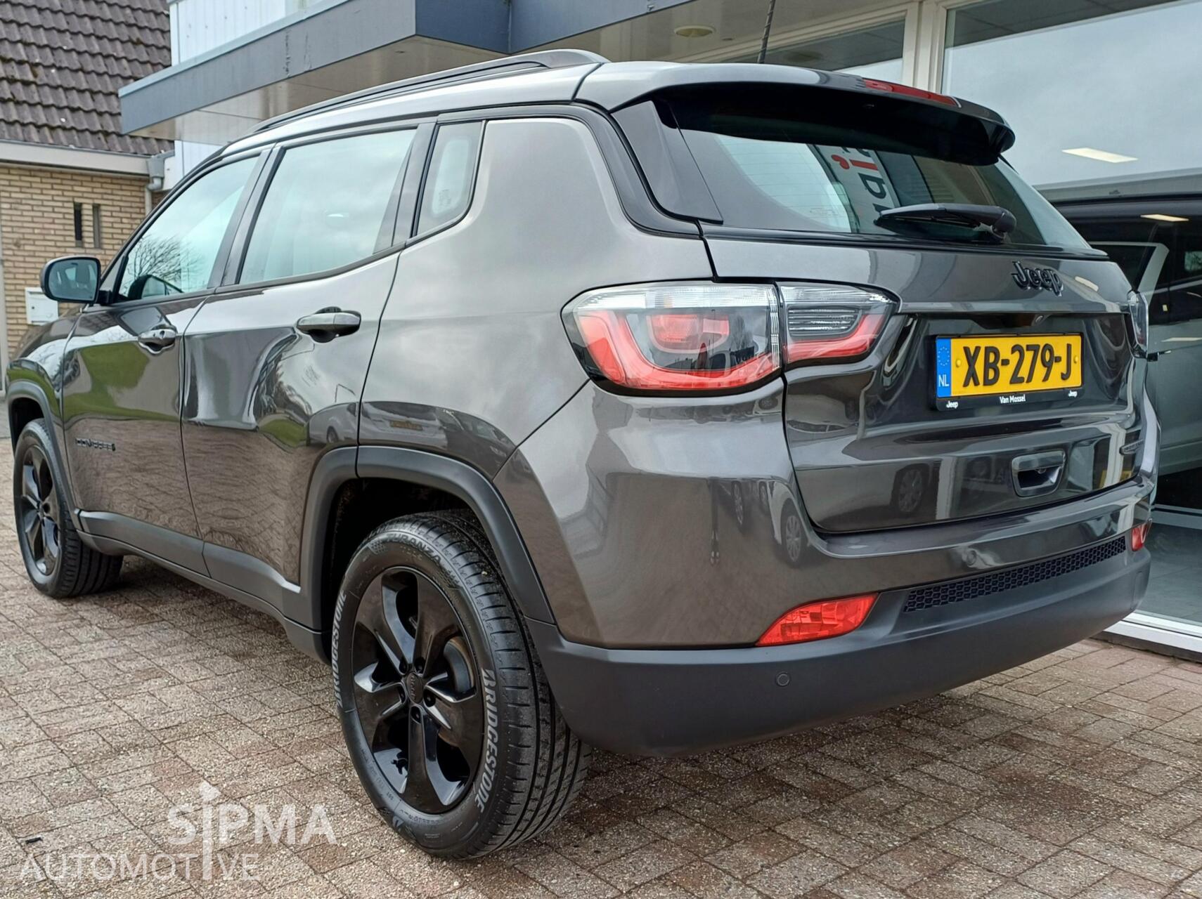 Foto van Jeep Compass