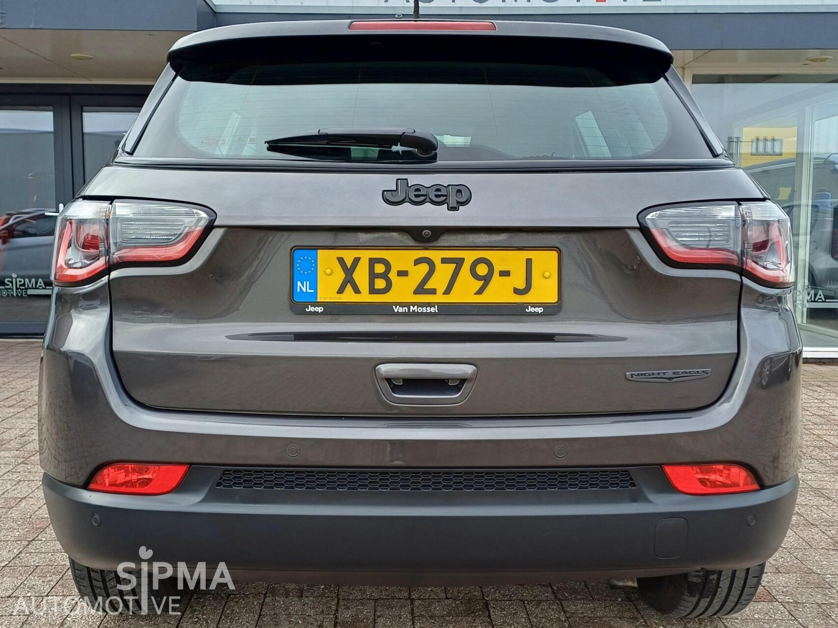 Foto van Jeep Compass
