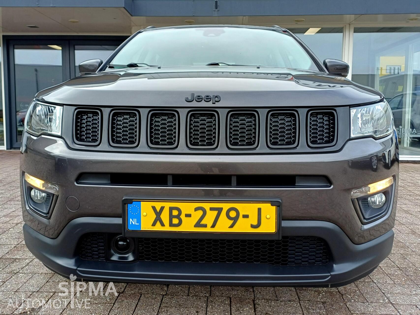 Foto van Jeep Compass