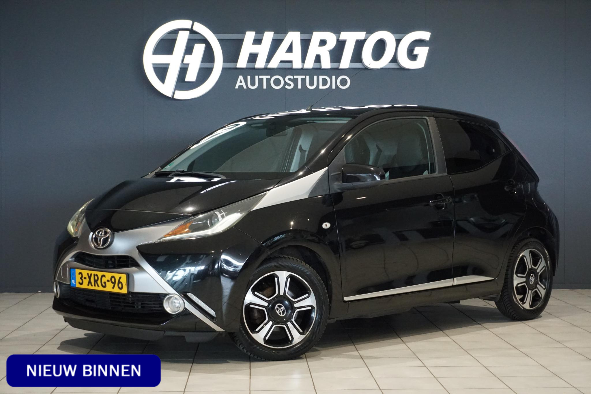 Toyota Toyota Aygo 1.0 VVT-i x-clusiv 2014 - voorkant