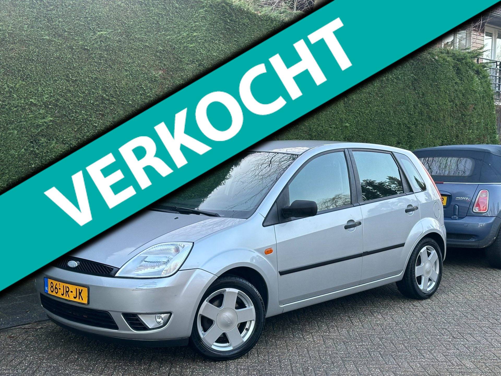 Ford Fiesta 1.4-16V First Edition RIJDGOED/AIRCO/APK 3-2027 2002 - voorkant