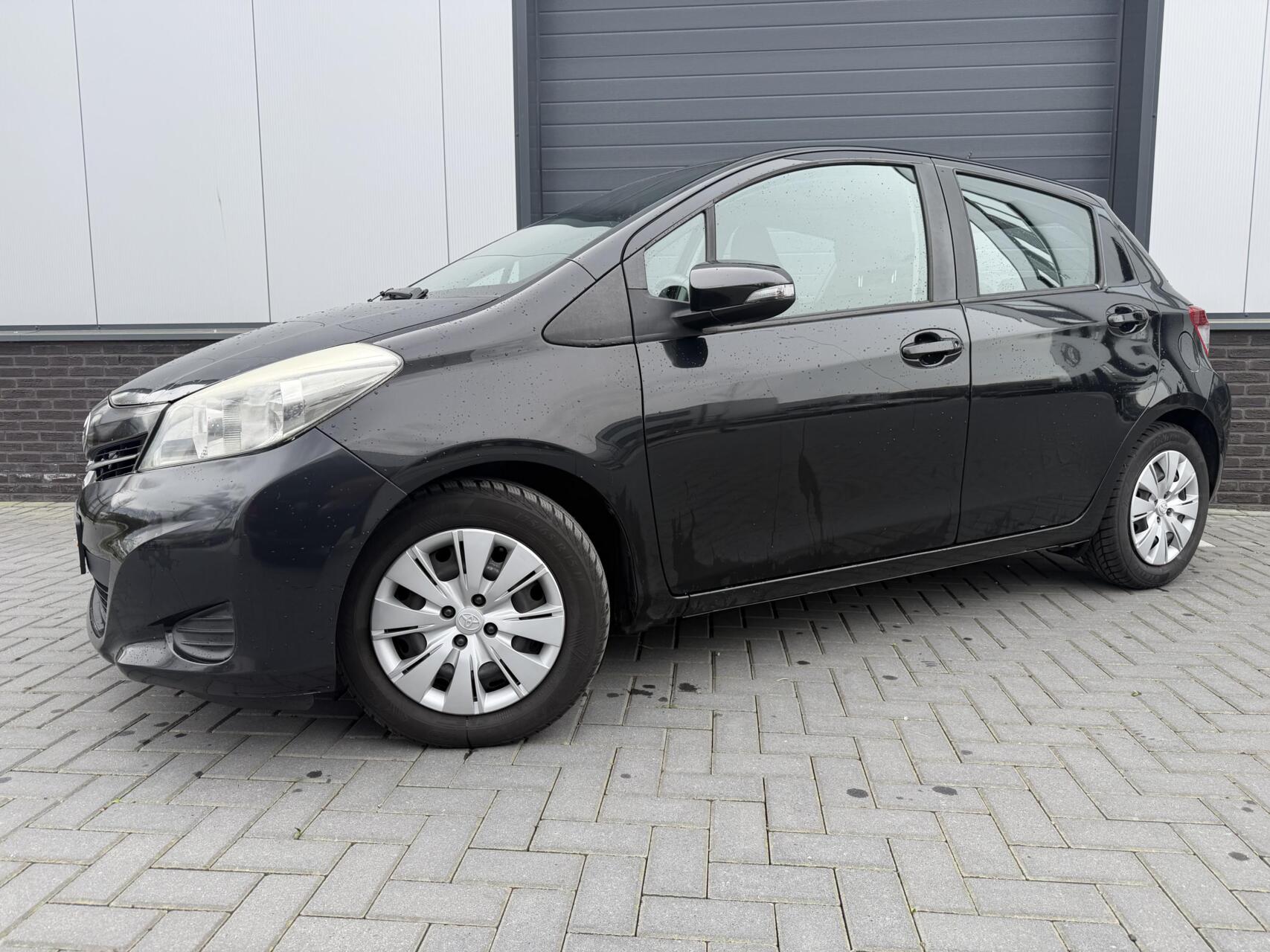 Foto van TOYOTA TOYOTA YARIS