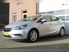 Opel Astra 1.6 CDTI Online Edition 2019 - voorkant