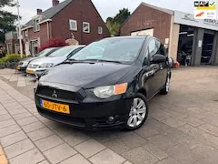 Foto van Mitsubishi Colt