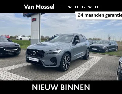 Volvo Xc60 2.0 T8 AWD U Blck Ed 2024 - voorkant