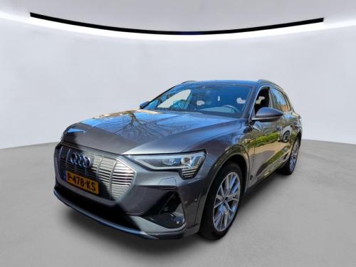 Foto van Audi E-tron