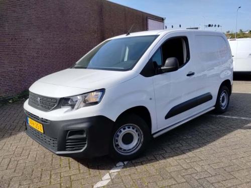Foto van Peugeot Partner