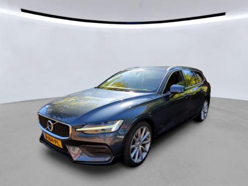 Volvo V60 2.0 T4 Momentum Pro 2020 - voorkant