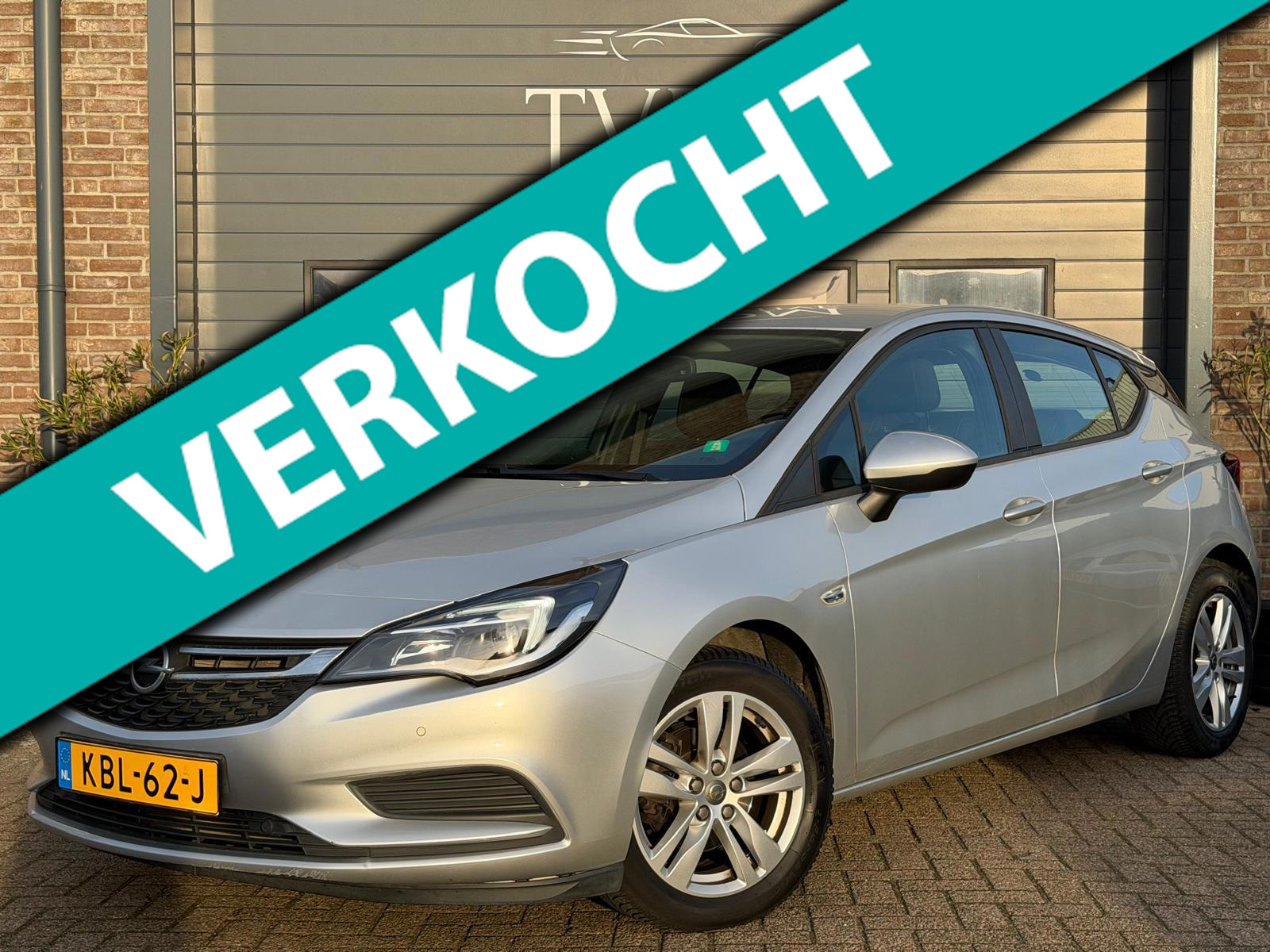 Opel Astra 1.0 Turbo 120 Jaar Edition|NAVI|AIRCO||CARPLAY| 2019 - voorkant