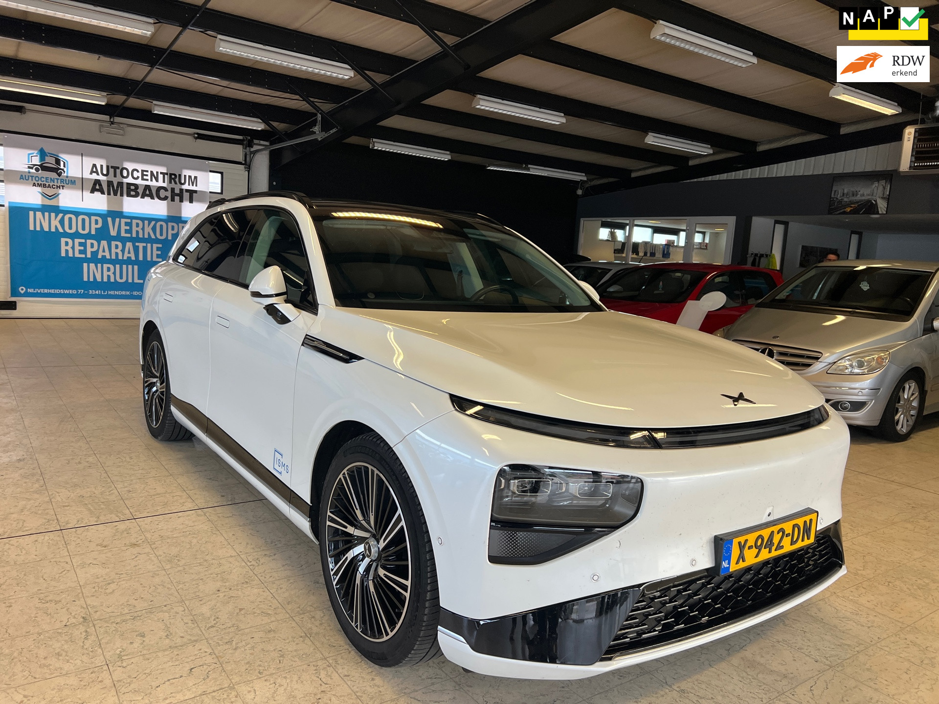 Foto van XPENG G9