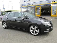 Opel Astra 1.4 Turbo Color Edition 2012 - voorkant