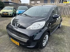 Foto van Peugeot 107