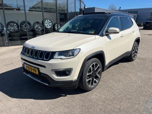 Foto van Jeep Compass
