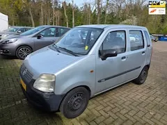 Opel Agila 1.0-12V 2001 - voorkant
