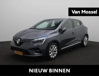 Renault Clio 1.6 E-Tech Hybrid 140 Intens 2021 - voorkant