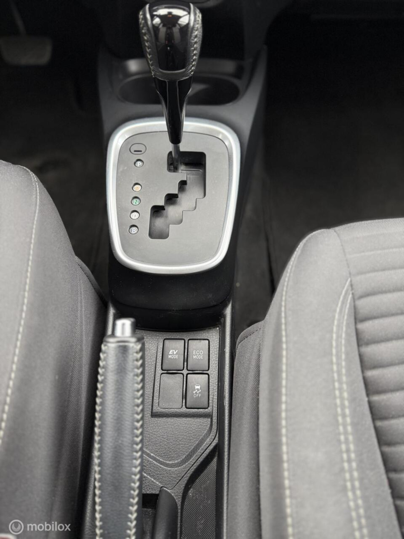 Foto van Toyota Toyota Yaris Hybrid