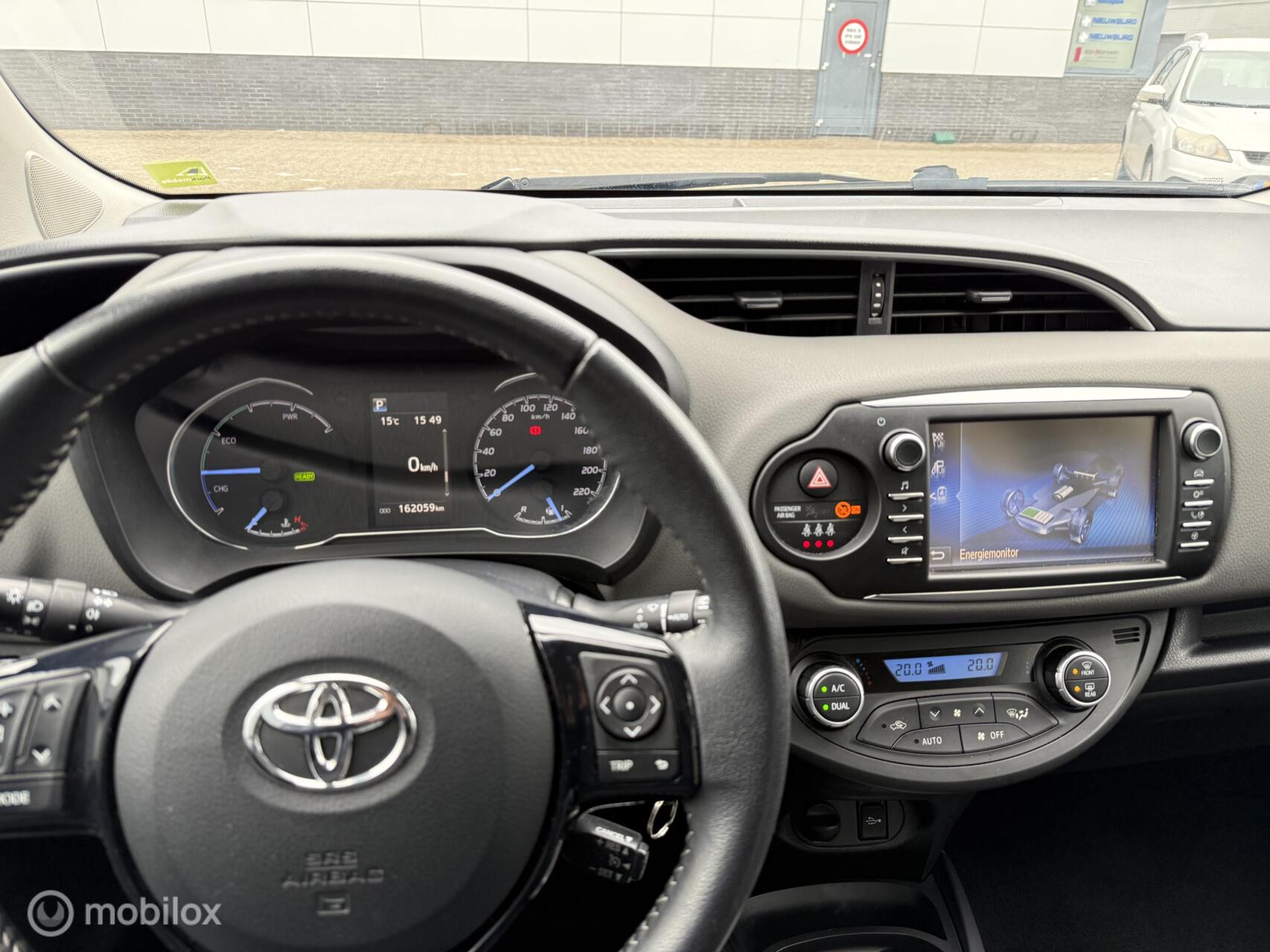 Foto van Toyota Toyota Yaris Hybrid