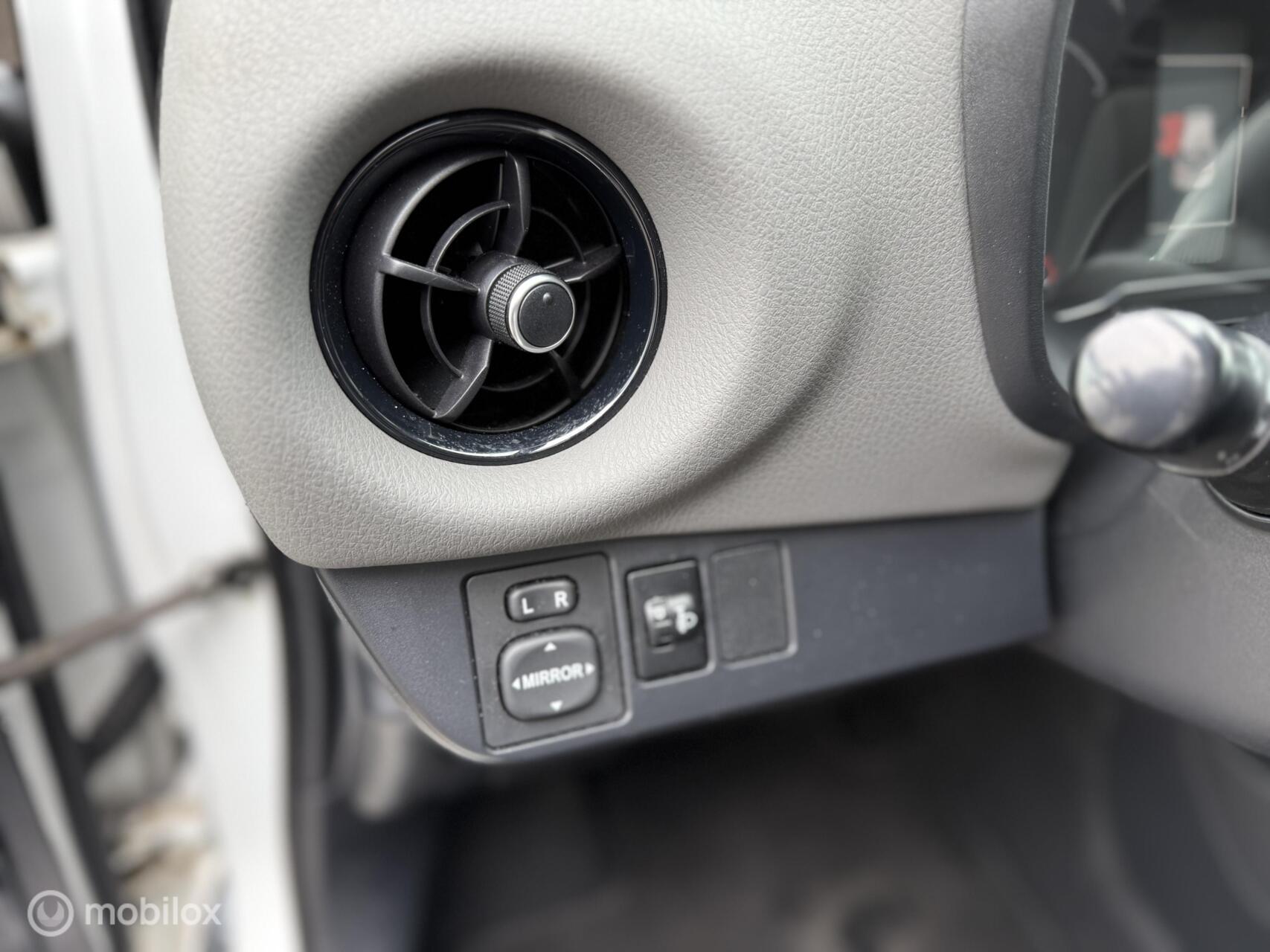 Foto van Toyota Toyota Yaris Hybrid