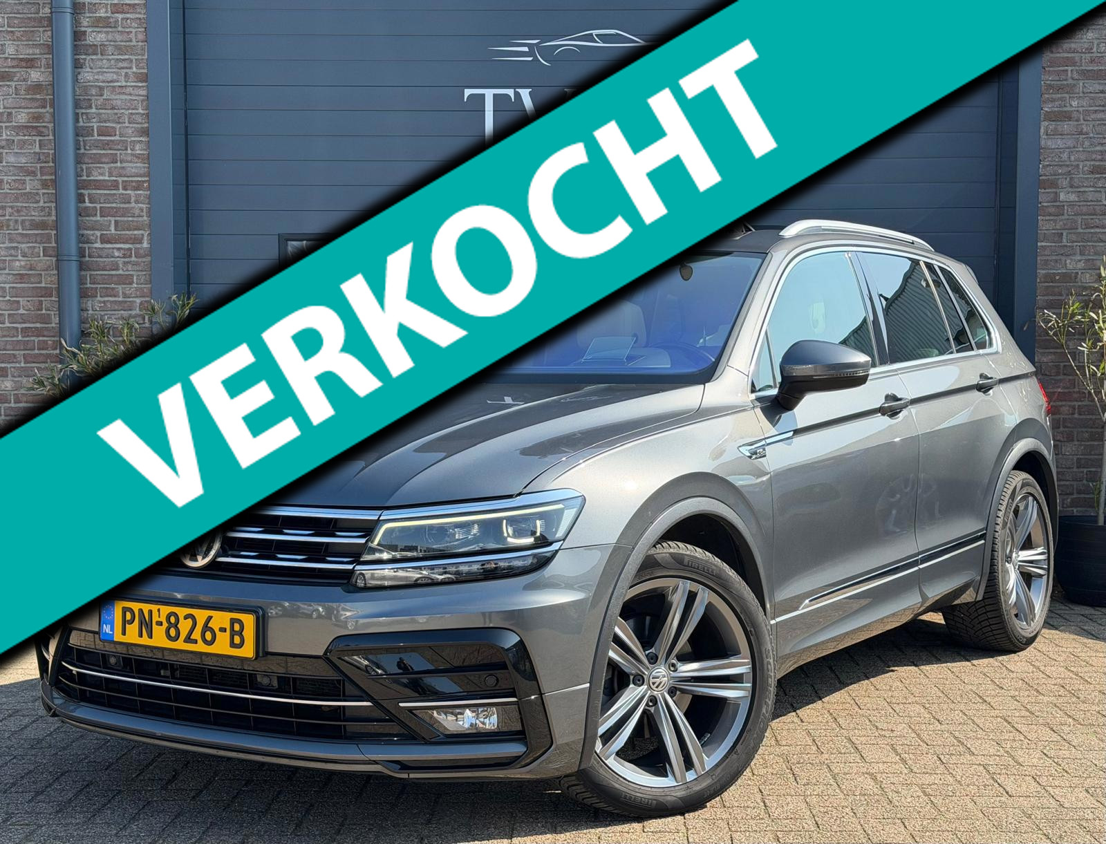Volkswagen Tiguan 1.4 TSI ACT R- Line|PANO|MASSAGE STOELEN|LEDER| 2017 - voorkant