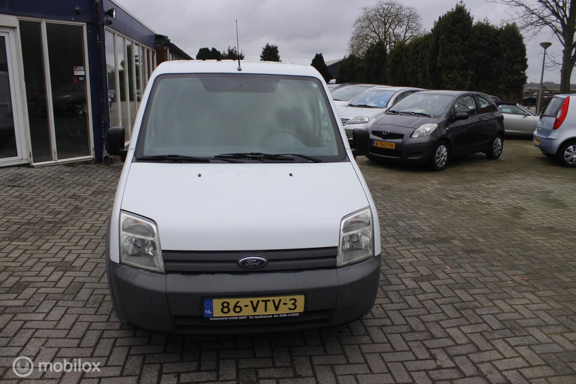 Foto van Ford Transit Connect T200s Van 1,8tdci 55