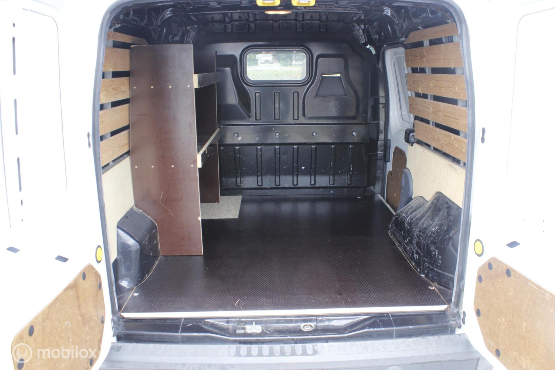 Foto van Ford Transit Connect T200s Van 1,8tdci 55