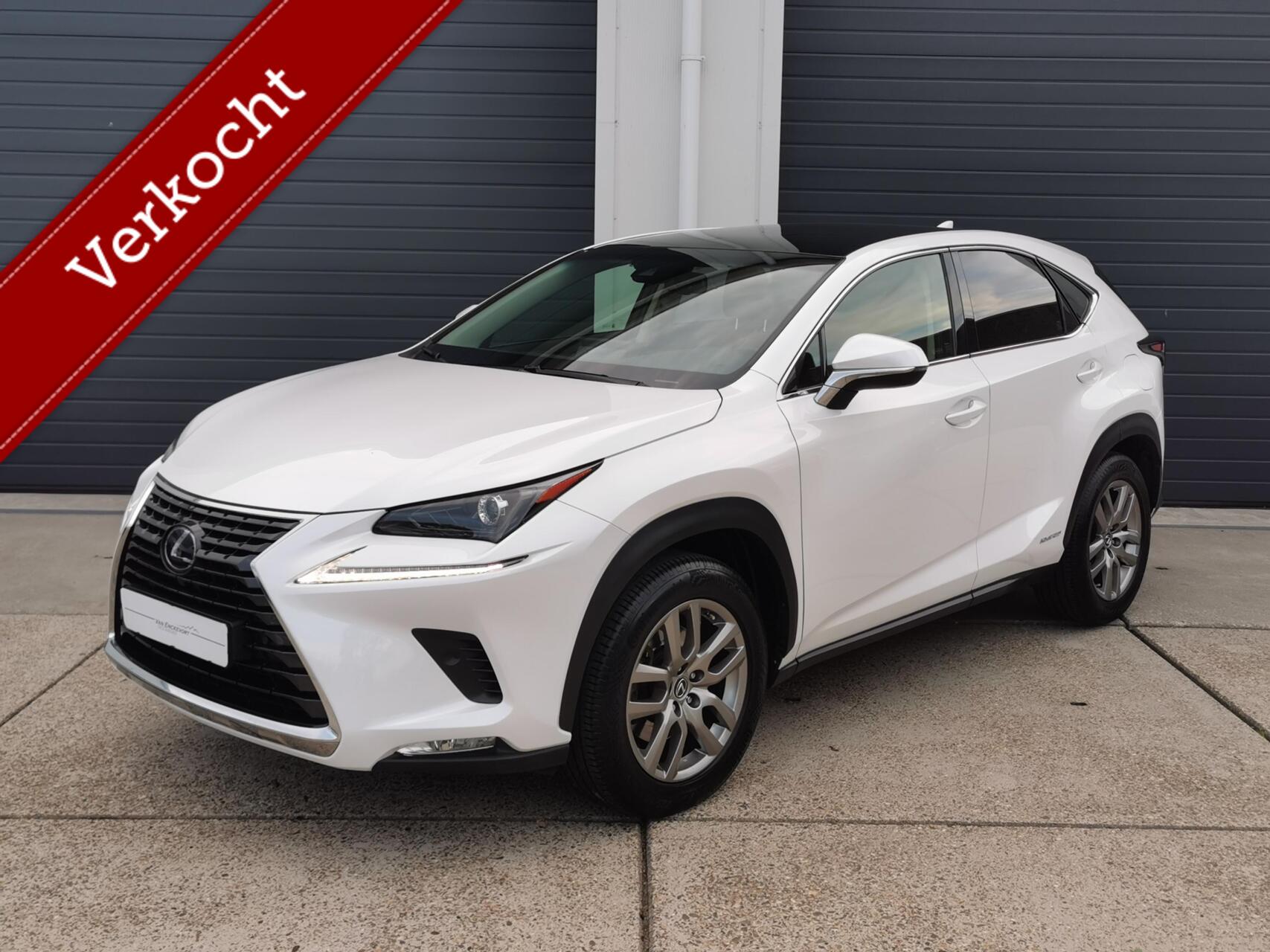 Foto van Lexus NX