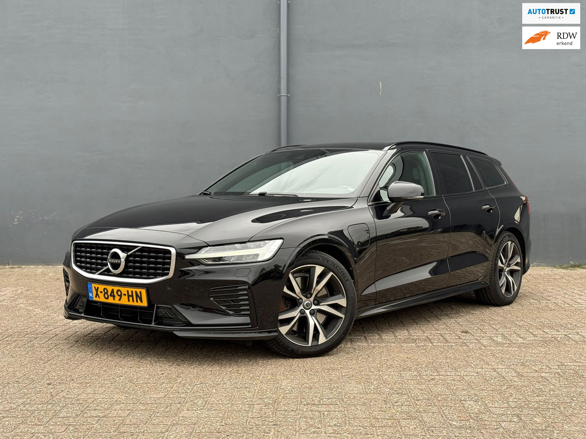 Foto van VOLVO V60 T8 Twin Engine