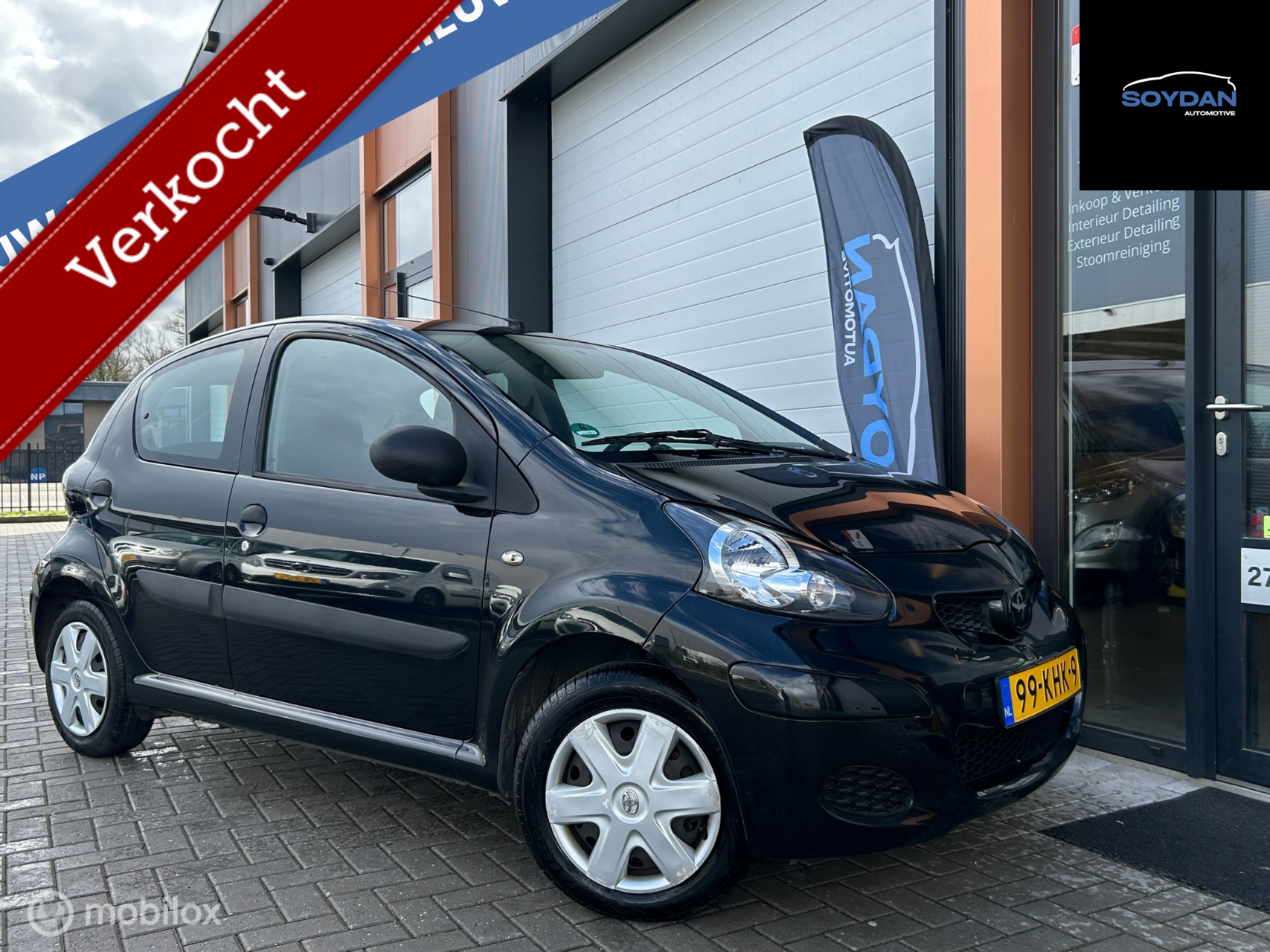 Toyota Toyota Aygo 1.0-12V Access | PARROT | 5 DRS | LAGE KM | 2009 - voorkant