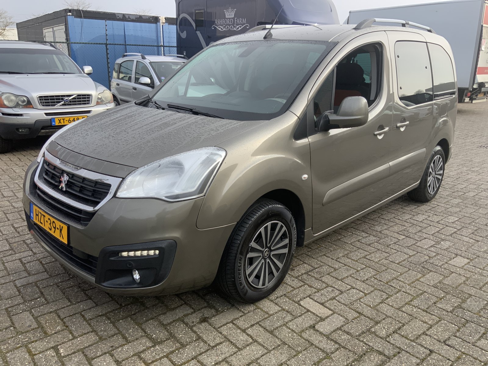 Peugeot Partner Tepee 1.6 VTi Access 2016 - voorkant